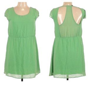 🌴 Final Touch Dress - Size Large